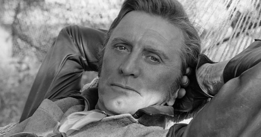 Kirk Douglas tire sa révérence