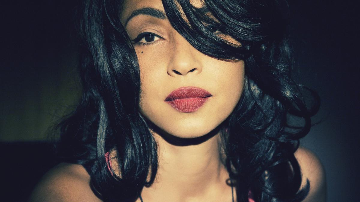 Sade is Back avec “Flower of the Universe”